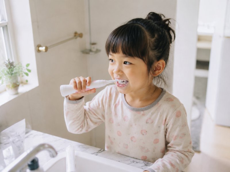 孩子几岁要不要用电动牙刷?儿童刷牙该注意什么