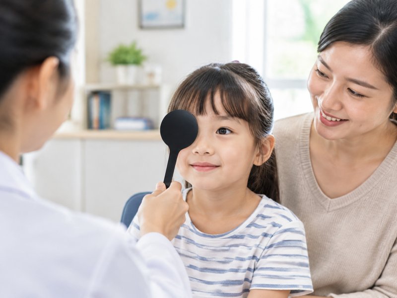 斜视和弱视是一回事吗？怎么区分？孩子会不会同时有这两种？