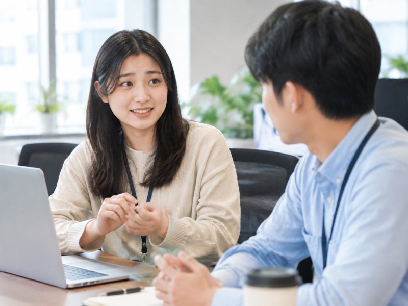 跟同事说话总怕说错怎么办?新鲜人学这4个沟通小技巧够用吗