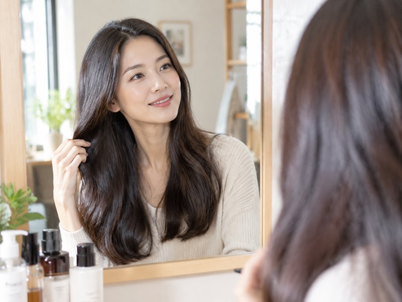 是什么让别人的头发闪闪发亮而你的暗沉无光?这4个原因你中了几个?